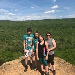 Meet your Posher, Alissa